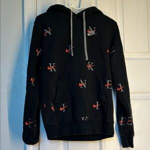 Nike Men's Black and Red Patterned Hoodie